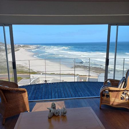 Swept Away Guesthouse - No-Loadshedding Yzerfontein Esterno foto