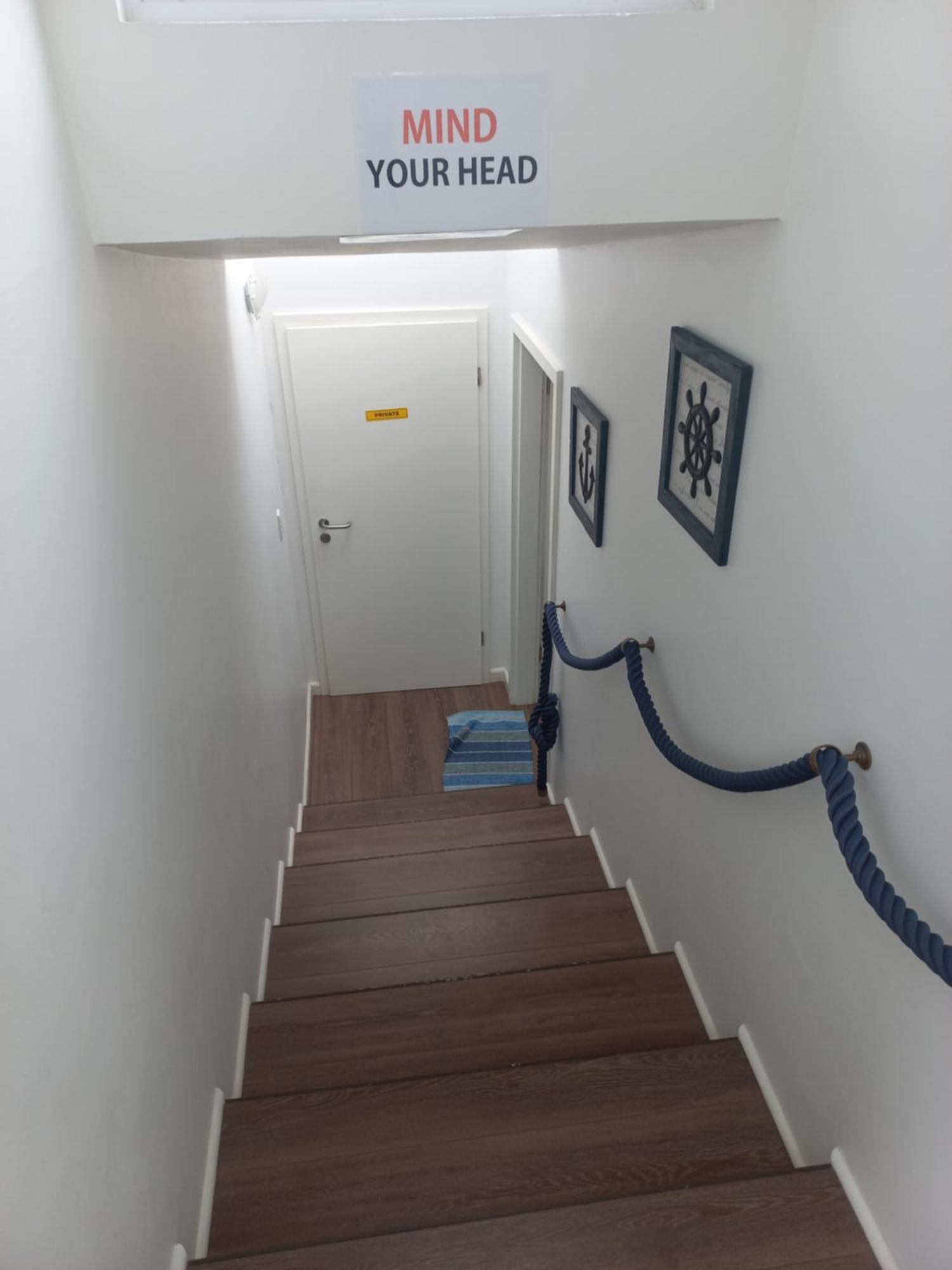 Swept Away Guesthouse - No-Loadshedding Yzerfontein Esterno foto